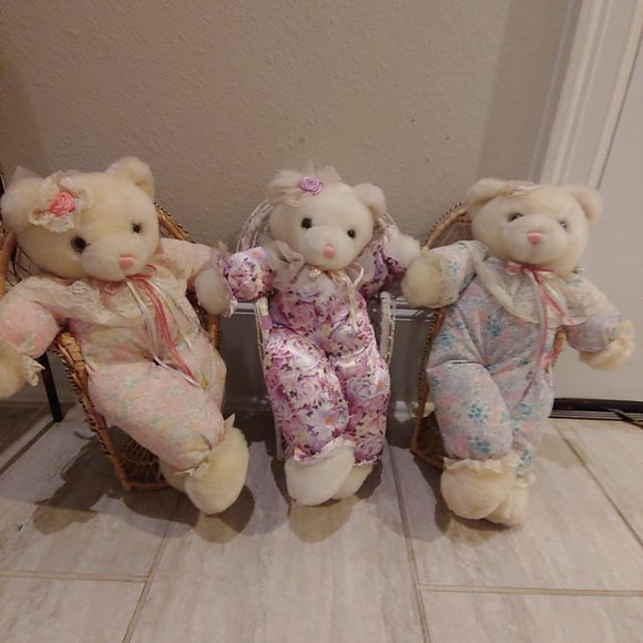 Vintage Teddy Bear Plush Dolls in Basket Chairs Lot of 3 MTY International - Picture 3 of 8